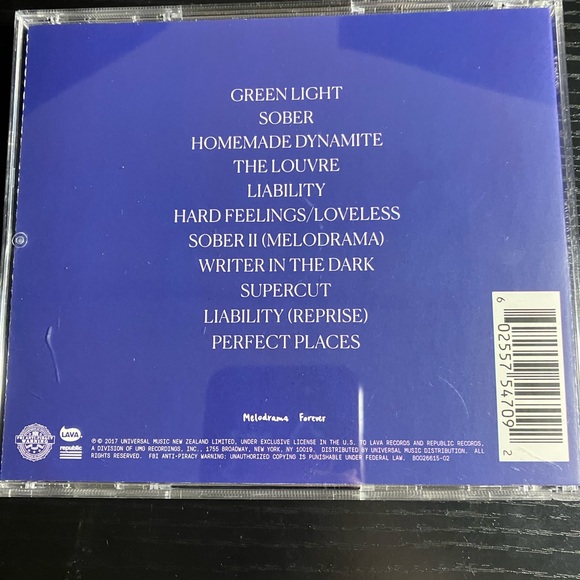 Lorde Melodrama CD Jewel Case has slight crack but no CD scratches - Picture 2 of 2